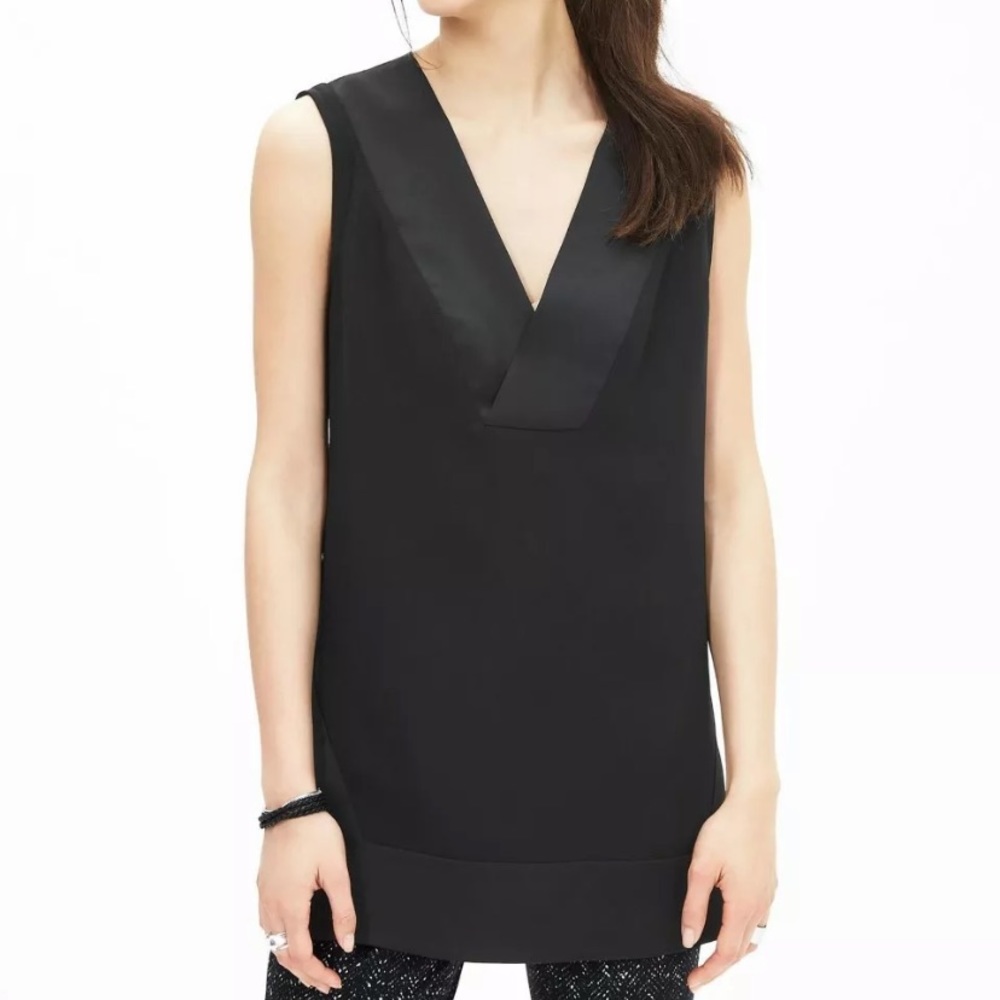 Banana Republic Cross Vee Neck Tunic, XS, Black